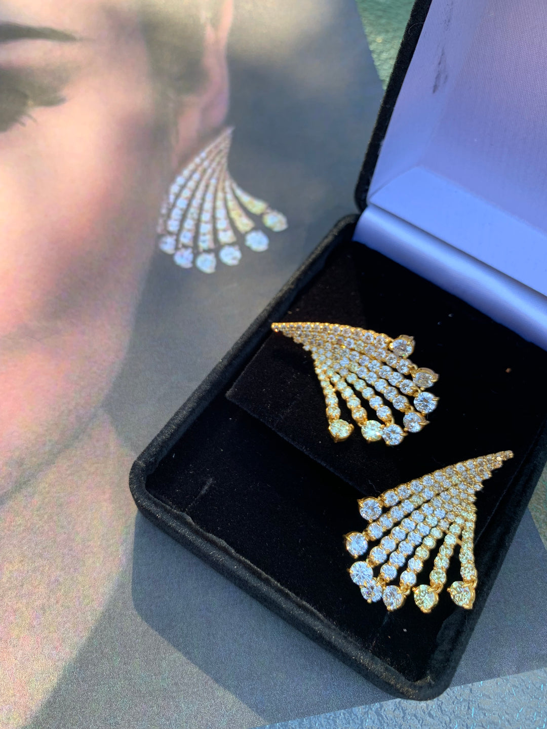 Ombré yellow diamond earrings