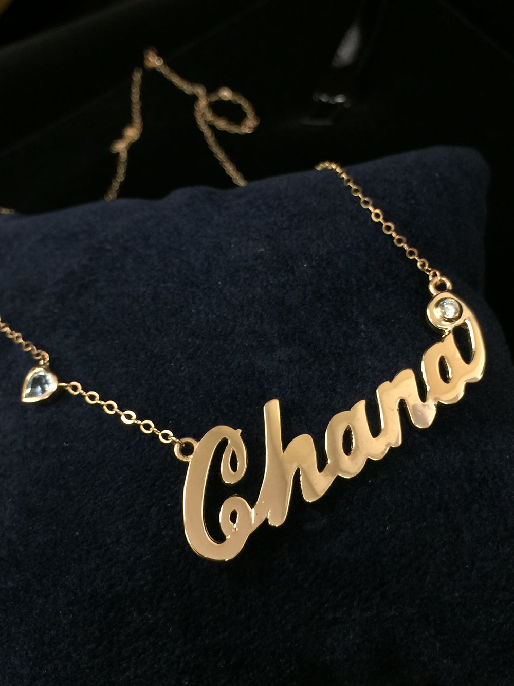 Personalized name necklace