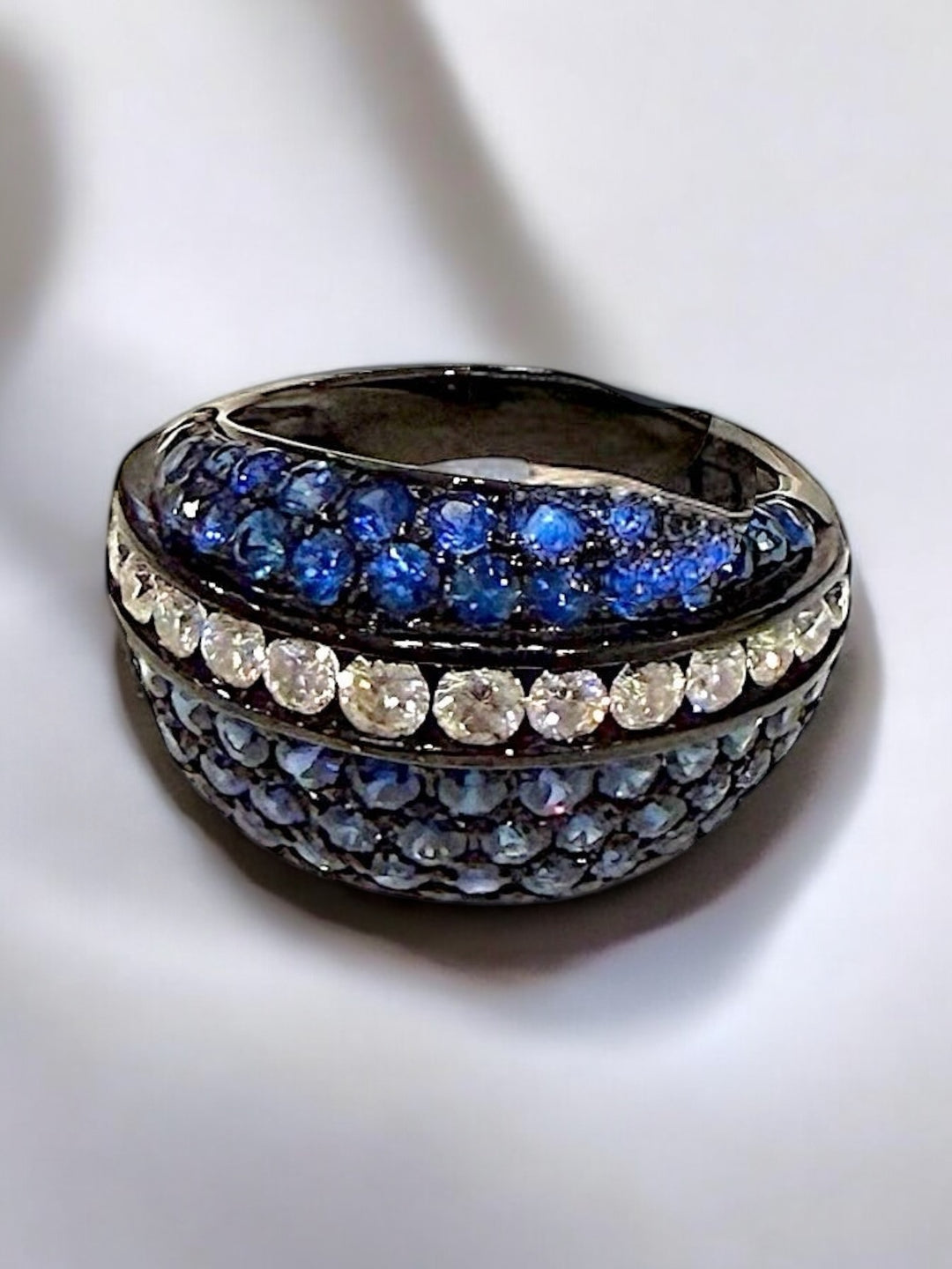 Diamond black rhodium blue sapphire ring