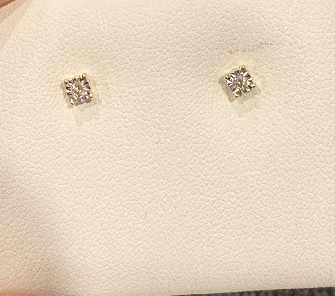 .05 ctw Baby Diamond Studs