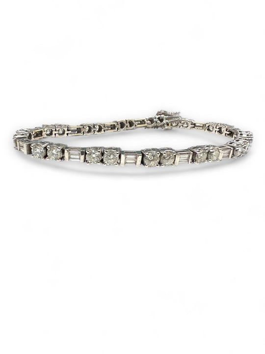 Diamond round and baguette tennis bracelet