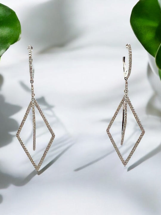 DIAMOND SHAPE EARRINGS