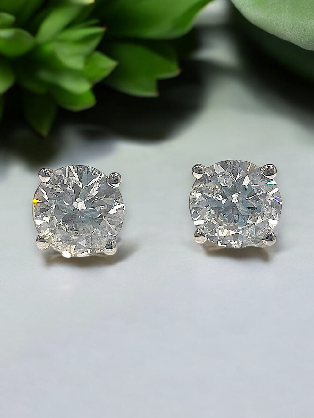 diamond studs 2.03 ctw