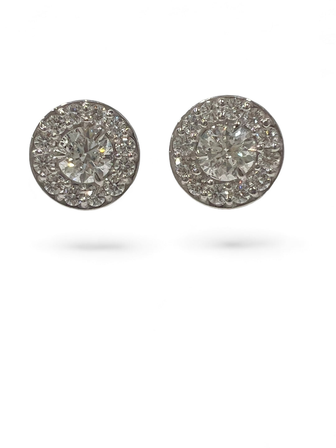 1.50 ctw Diamond Studs