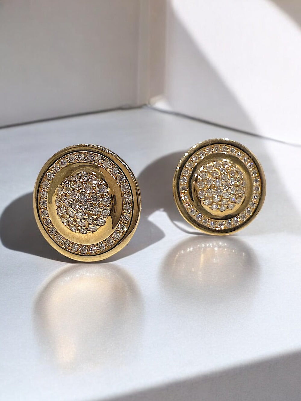 round yellow gold and diamond cufflinks