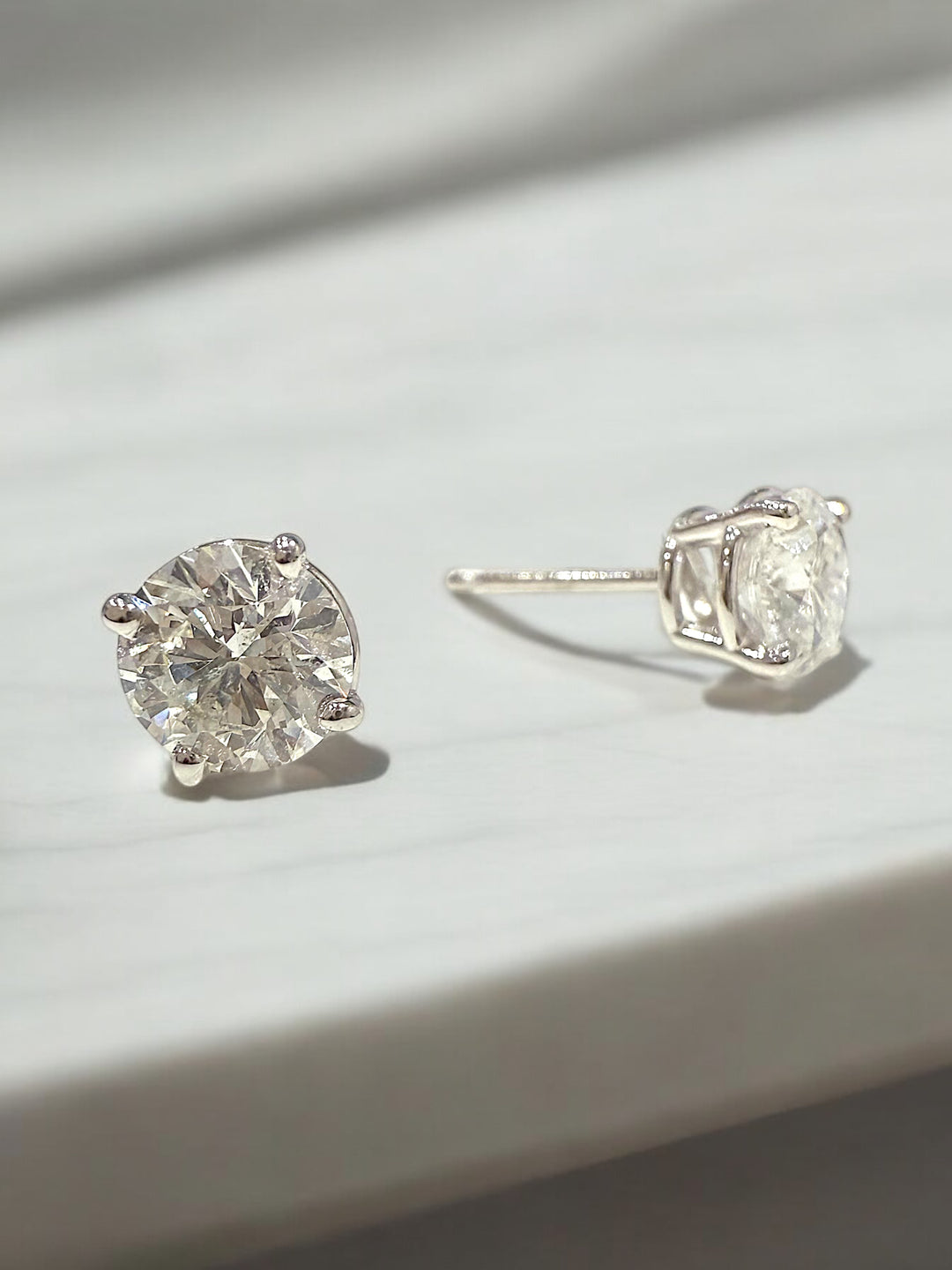 1.40 ctw diamond studs 14K White gold